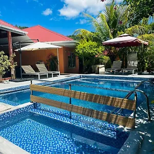 Villa Alha Baie Lazare (Mahe)